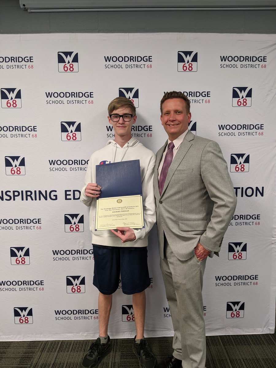 The "clap out" was high-energy!! <a href="/JeffersonJH68/">Jefferson Jr High</a> <a href="/Woodridge68/">Woodridge Dist 68</a> thank you for 8 yrs of excellence. #serviceaboveself