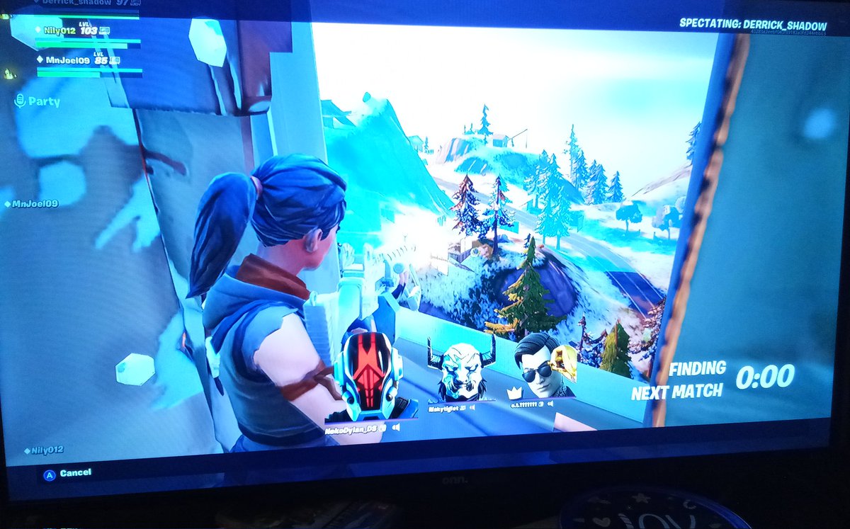 ChibiBrawler's tweet photo. @FortniteStatus since you fixed the stable of the game
But what about the joining that issue about people being left out and the other in the next match
Guess you forgot about that? https://t.co/JAuixVSFc3