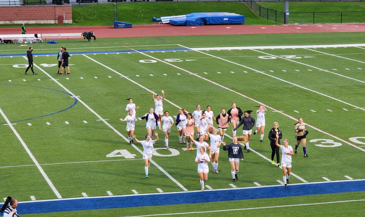 GoWHS_LShogren's tweet photo. Congratulations, @WaucondaGSoccer! Regionals Champs!!! #again https://t.co/0R1tktH9eL