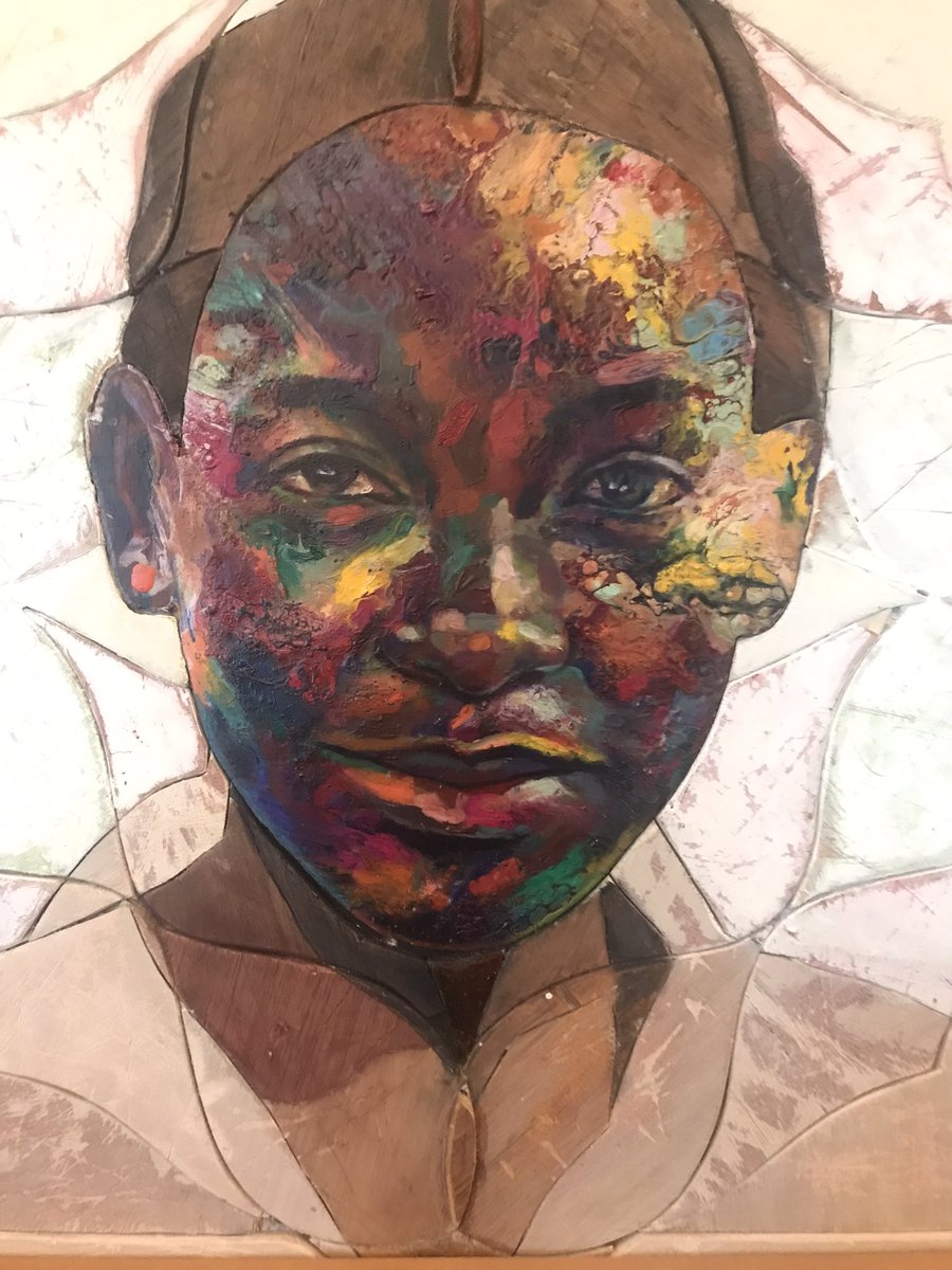 DrAyshaRaza's tweet photo. Rachel from @artificationuk producing some amazing art projects with #YoungPeople &amp; the fabulous illustrations &amp; t-shirts from @a2a3collection https://t.co/eREoKcwrdv