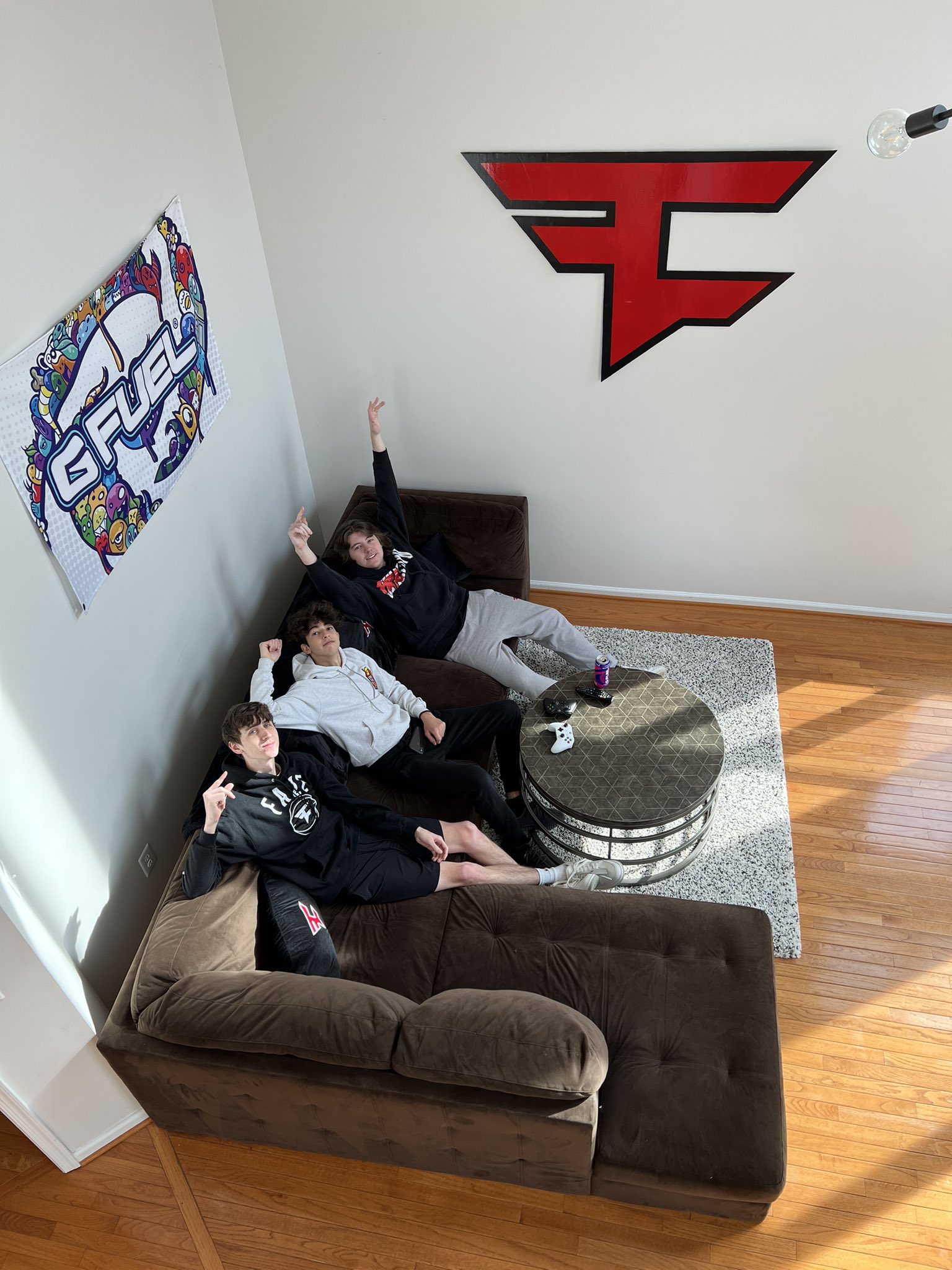 FaZe Faxuty on Twitter: "@Megga @Dubsfn @FaZeBizzle W" / Twitter