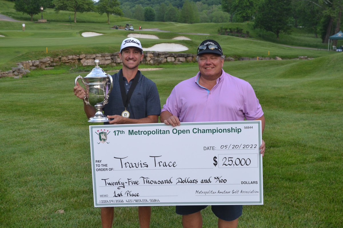 MetAmateurGA's tweet photo. 17th Metropolitan Open Champion
@travitrace 
65-66-71-202 (-11)
@ccofstalbans #magaopen https://t.co/ZcRb1f2PfF
