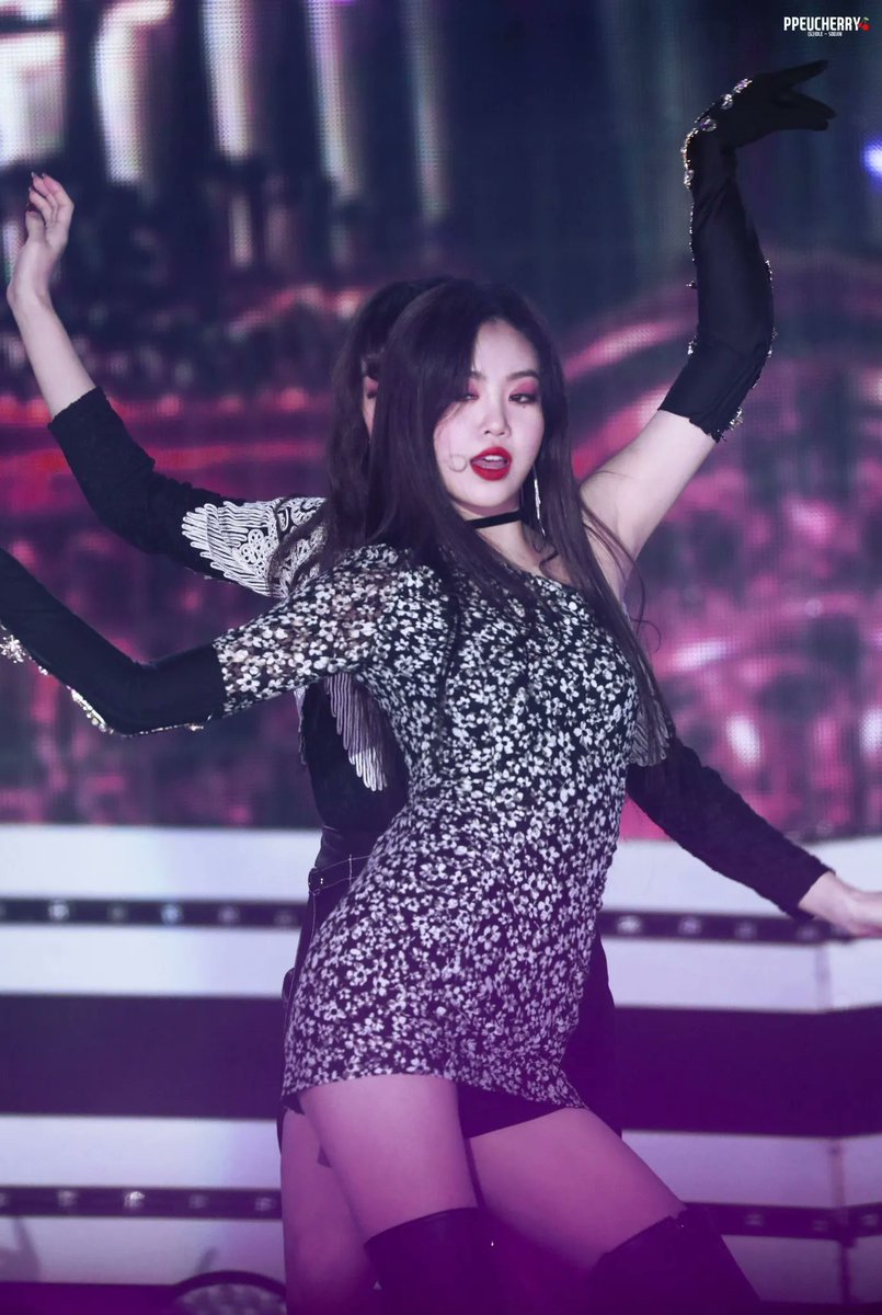 hourIysoo's tweet photo. https://t.co/L6O2KPXCT4