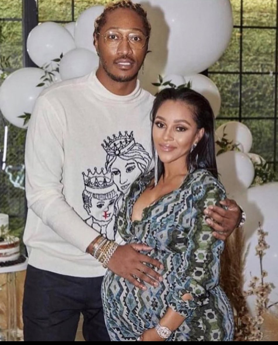My man Future is cazzy how do you go take Ciara from Bow wow then take Bow wow”s baby mama and get her pregnant now Ciara and bow wow kids siblings lmao🤣