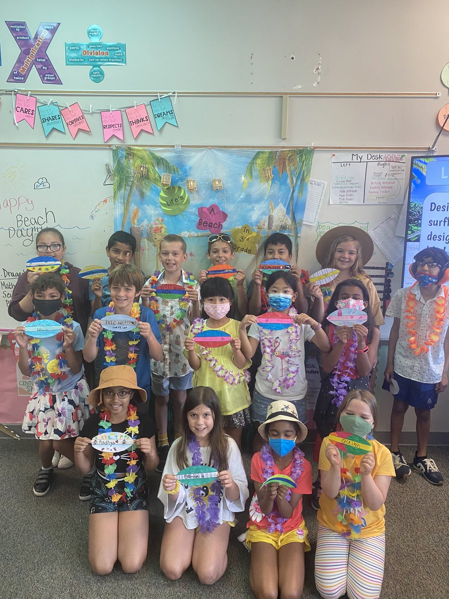 MrsPeppler3's tweet photo. When it’s 97 degrees out ☀️ we have a beach party read-a-thon!#SmartyParty https://t.co/oEJvP6Udi7