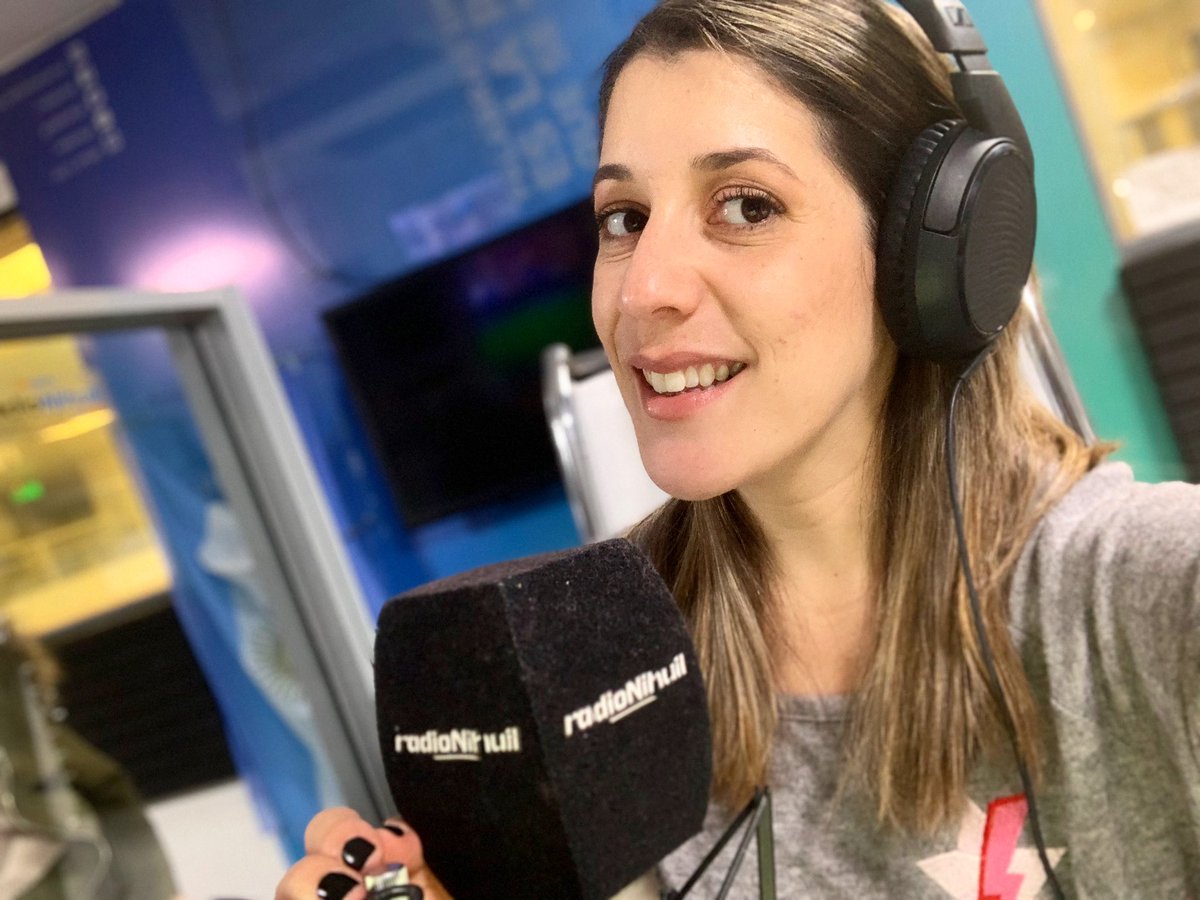 LaPostaCultural's tweet photo. #HacemosRadio en la noche de @elotromundo_ por @radionihuil .
.
.
Toda la información cultural de Mendoza en la noche de la radio mendocina ❤️ https://t.co/flaj7bGToF