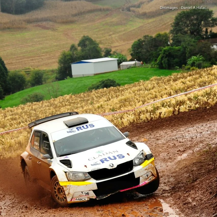 marcosligato's tweet photo. Y una más del #RallyErechim 2017, cuando terminamos en lo mas alto del podio con un Skoda Fabia del #sabacompeticion

@ruseguros
@RUSDeportes
@YPFoficial
@RCodasur

#Rally #fiarallycodasur #rallycodasur #erechimrally https://t.co/MzM2rfEEHW
