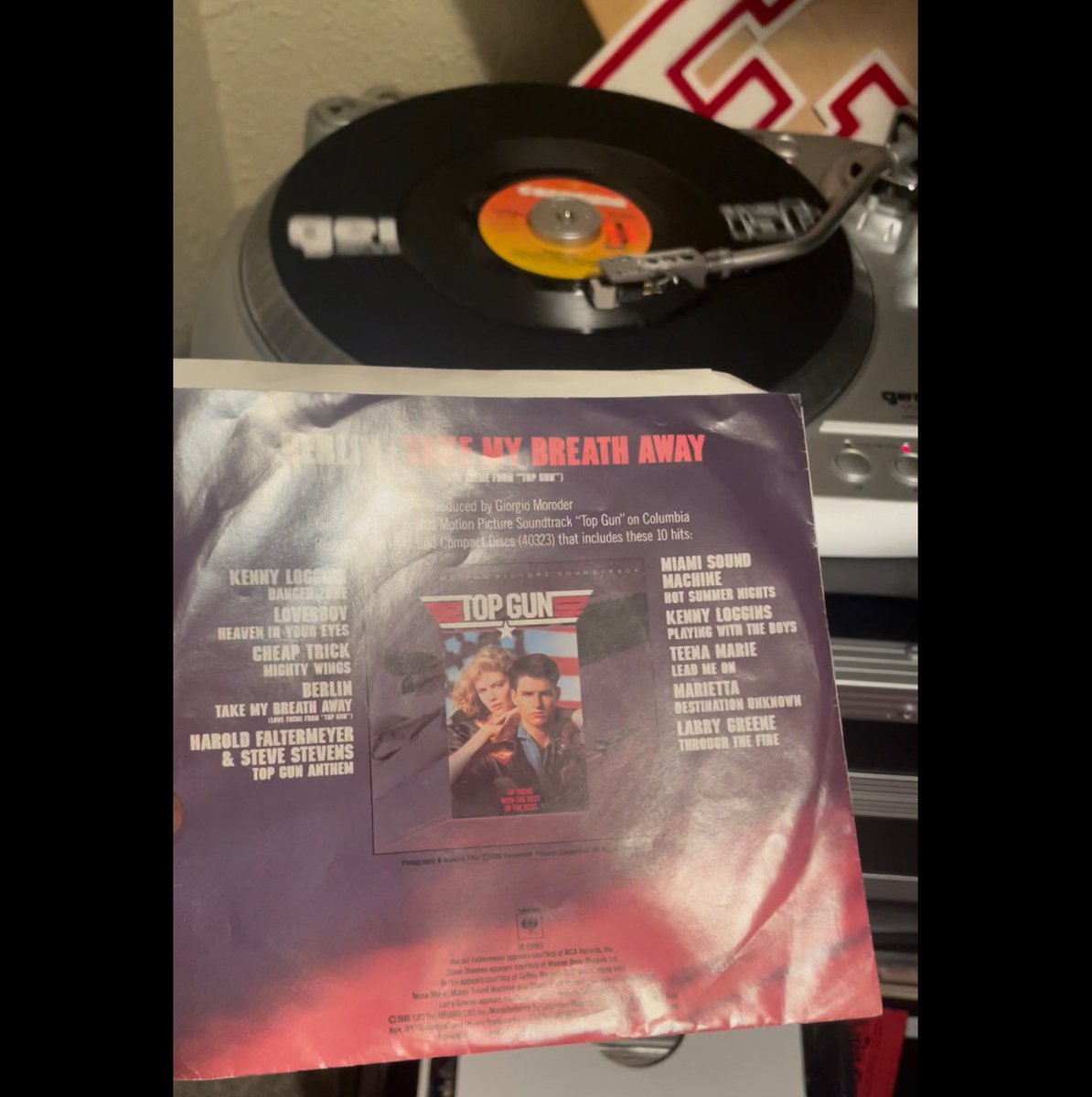 Presidenteb's tweet image. Heard @TopGunMovie is dropping again