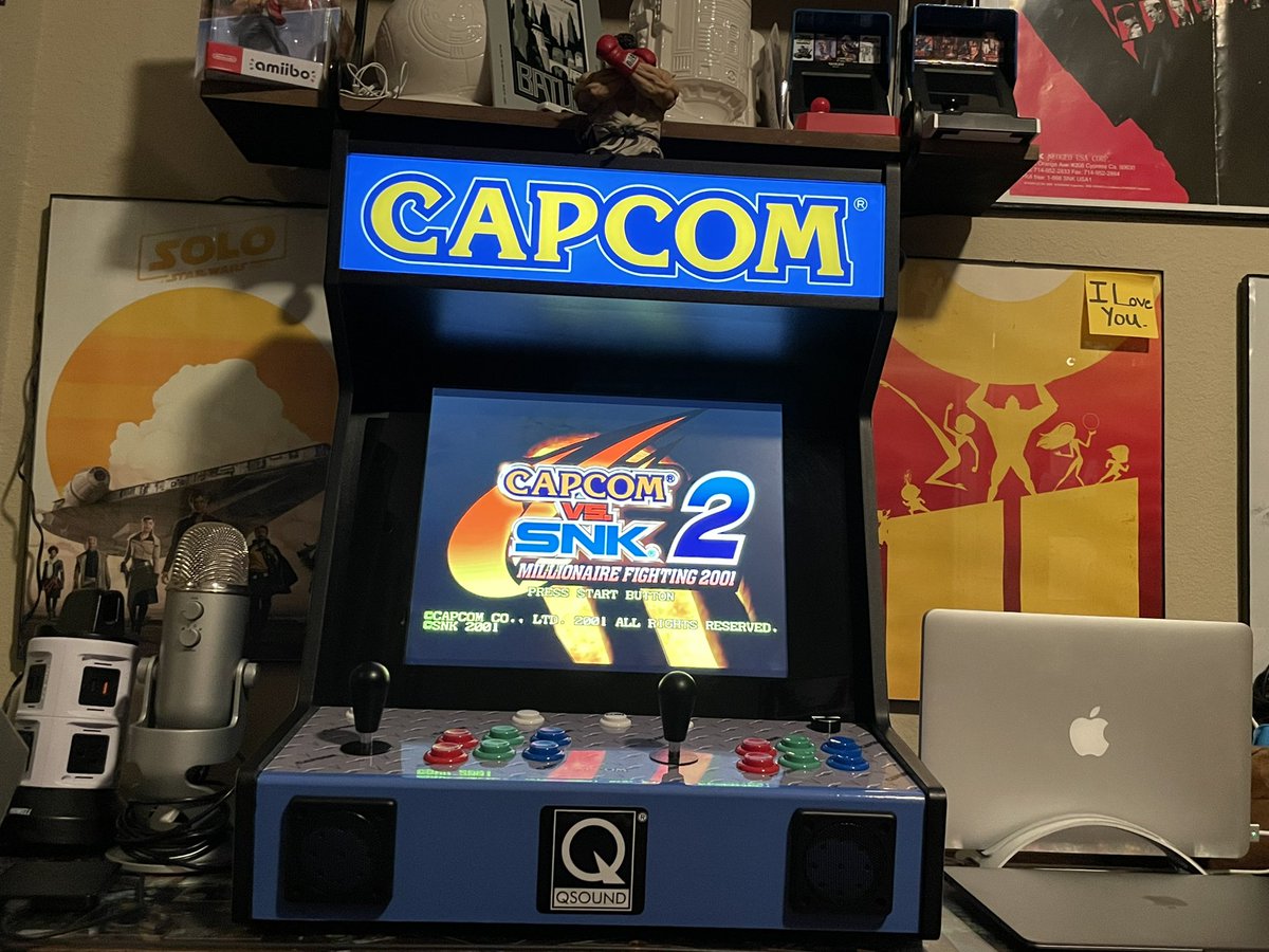 NeoCverA's tweet photo. Finally put the mini blue back where it belongs. Time to enjoy. #cvs2 #capcom #snk #welcome2therevolution #allrecordsaremadetobebroken https://t.co/cBDjDC9tsA
