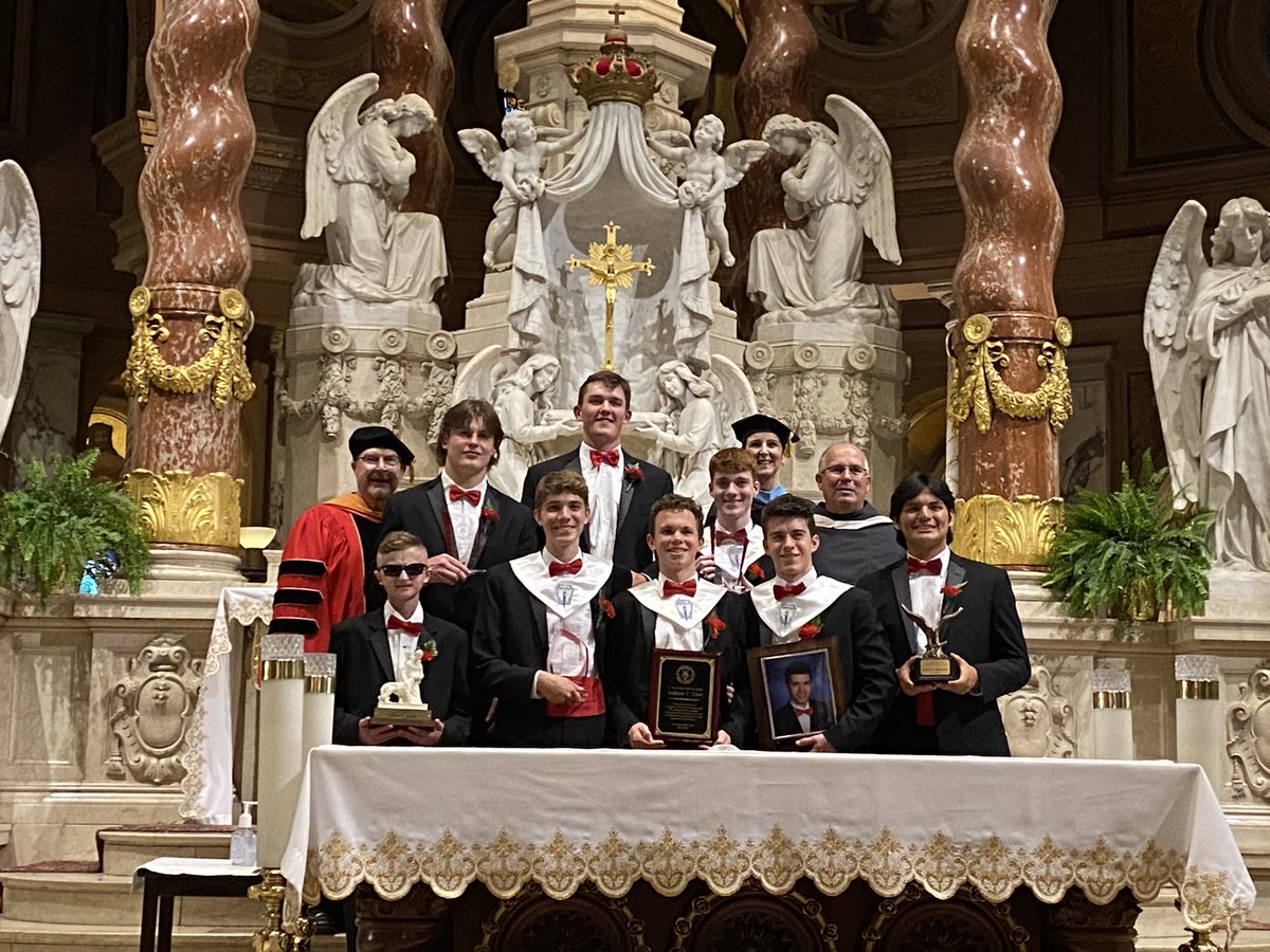 Stfrancishigh's tweet photo. We congratulate our St. Francis gentlemen for their achievements and for carrying on the spirit of brotherhood as they celebrated their graduation at Our Lady of Victory Basilica. Particular recognition of Luke Nowak ’22, named St. Francis Man of the Year! St. Francis pray for us https://t.co/CBYL4IbdJw