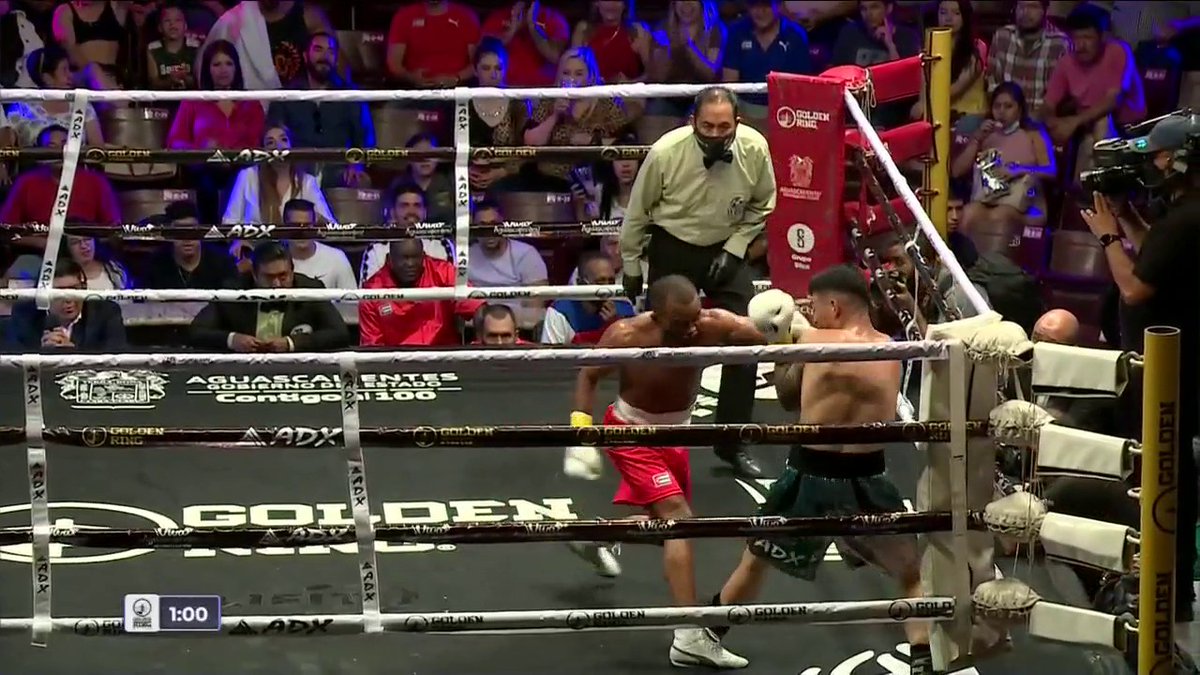 ESPN KnockOut (@espnknockout) on Twitter photo R3: El cubano muestra gran velocidad y corre bien el ring.
#ESPNKnockOut 🥊
🔥 EN VIVO 🔥
📺 <a href="/StarPlusLA/">starplusla</a> R3: El cubano muestra gran velocidad y corre bien el ring.
#ESPNKnockOut 🥊
🔥 EN VIVO 🔥
📺 <a href="/StarPlusLA/">starplusla</a>