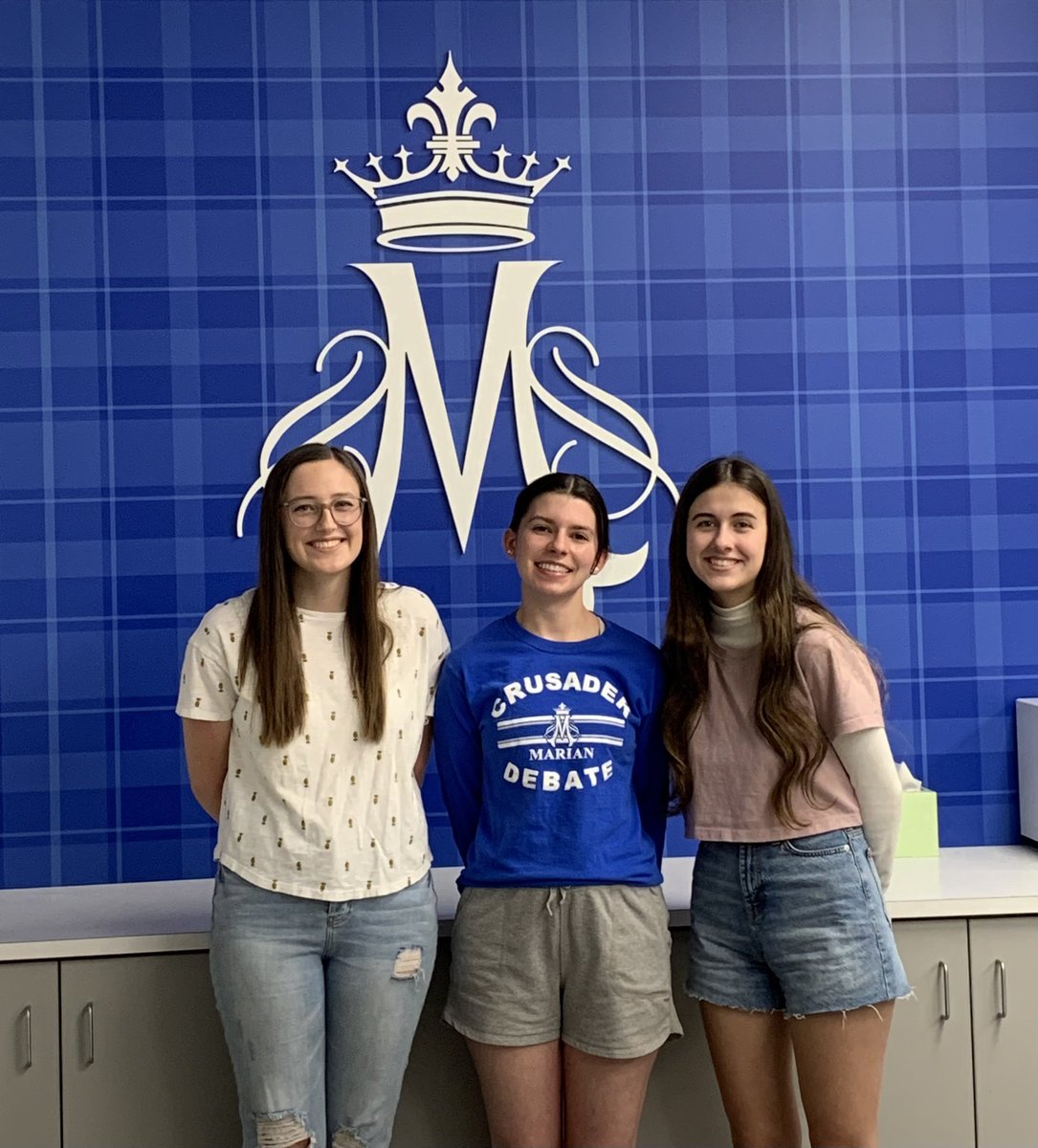 DebateMarian's tweet photo. Our seniors are ready to take on the world!  Malerie will be going to Michigan State, Eliza to Texas Christian University, and Olivia to the UMKC School of Medicine.  We are so proud of them and grateful for all the time and dedication they gave to the debate team! https://t.co/RLrpmUSCbI