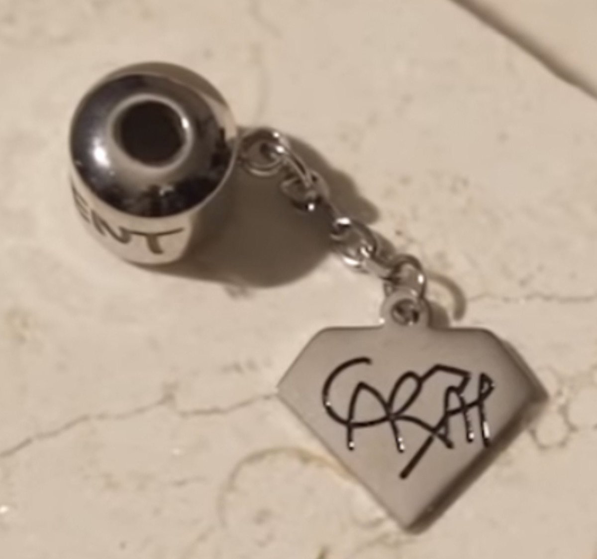 SEVENTEEN 7thチャーム　WONWOO wonwoo's charm design for seventeen's 7th anniversary merch! he