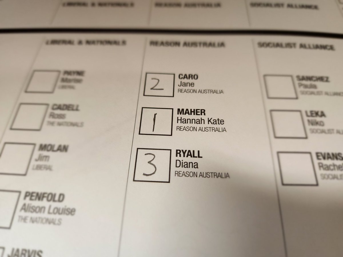Today I had the super swellghetti pleasure of voting for my dear friend <a href="/HannahOwlette/">Hannah Maher</a> for the Aussie senate alongside <a href="/JaneCaro/">Jane Caro</a> for Reason.

I kept the pencil.

#auspol