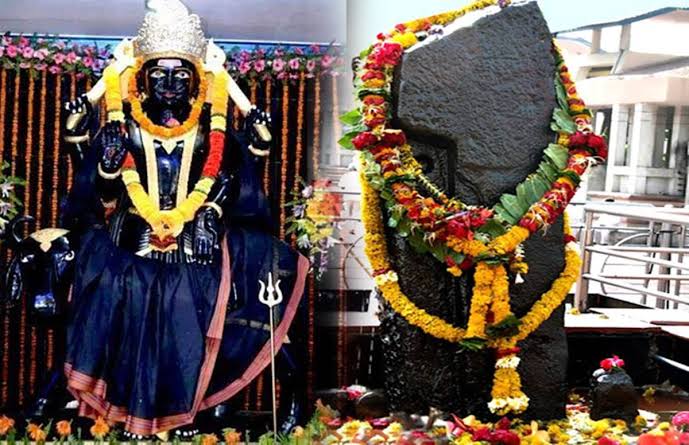 ट्विटर पर उपस्थित शनिदेव के सभी भक्तों को जय शनिदेव 🙏🏽🚩
ऊं शं शनैश्चराय नमः॥🔱