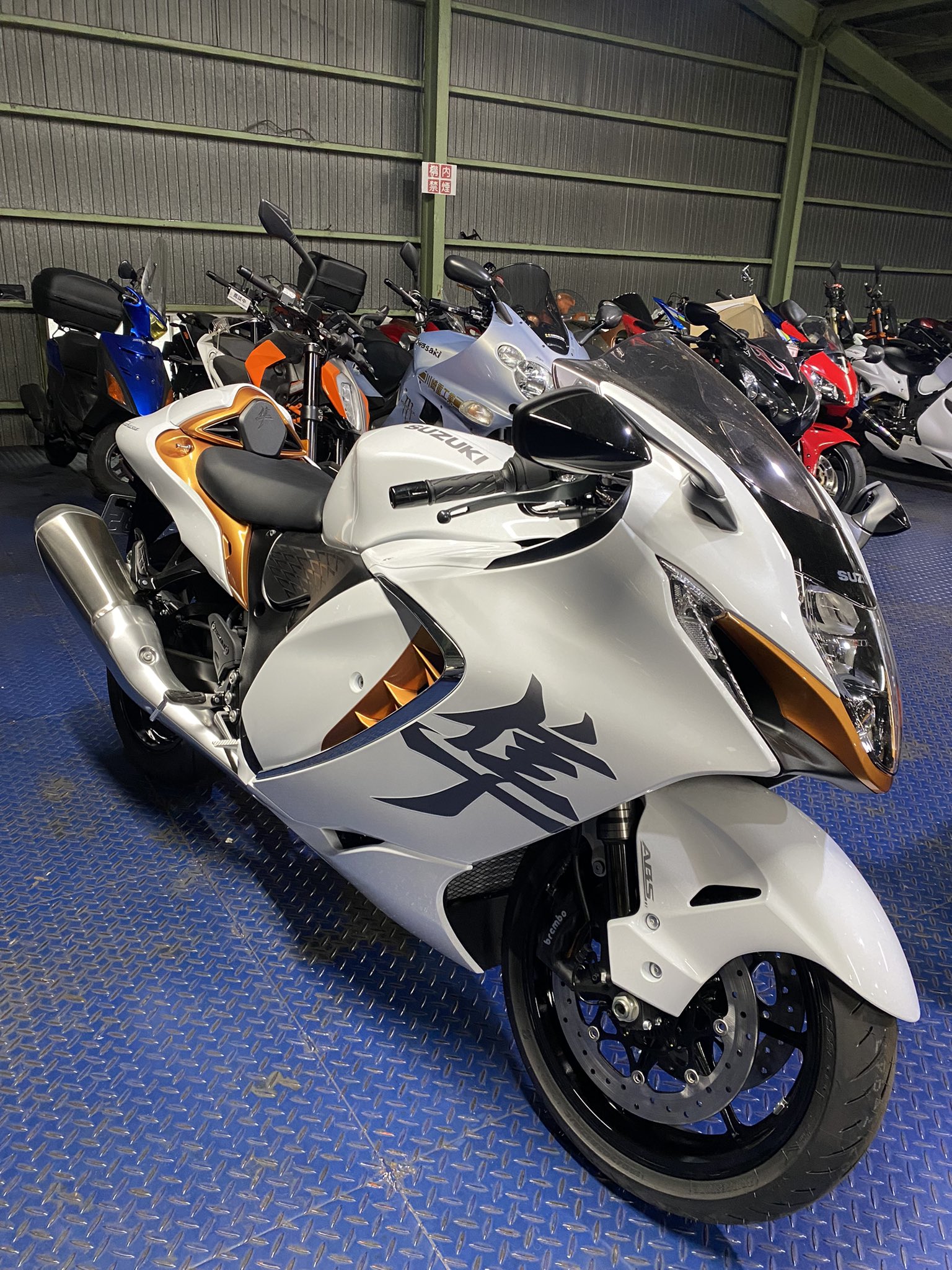 受け渡し予定者決めました。【画像アップ】TS200r 2スト バッテリー