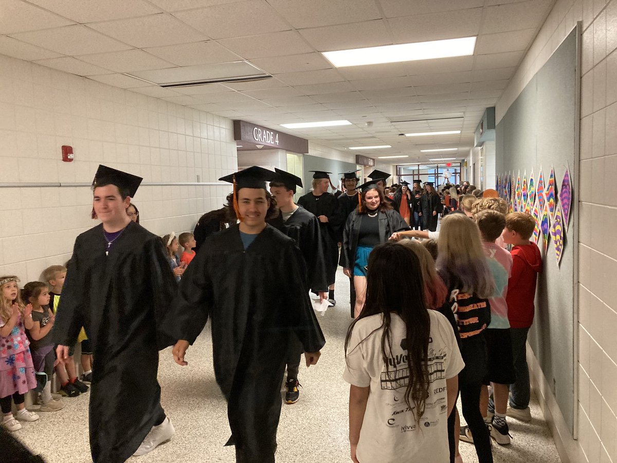 Dr. Steven Geis (@drsgeis) on Twitter photo Congratulations to FHS seniors who came back to visit their former elementary school. We are so proud of you and know you will have a positive impact on society. Congratulations to FHS seniors who came back to visit their former elementary school. We are so proud of you and know you will have a positive impact on society.