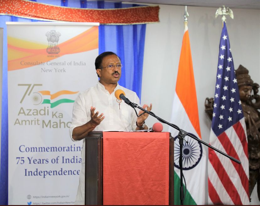 BiharUsa's tweet photo. Shri Chandan Trivedi – Secretary, Bihar Foundation USA ECC and a delegation of @BiharUsa met with Hon’ble @MOS_MEA Shri V. Murleedharan Ji at a community reception in New York.@biharfoundation @IndiainNewYork @officecmbihar @yadavalok @iam_CTrivedi https://t.co/mMBStvs4TX