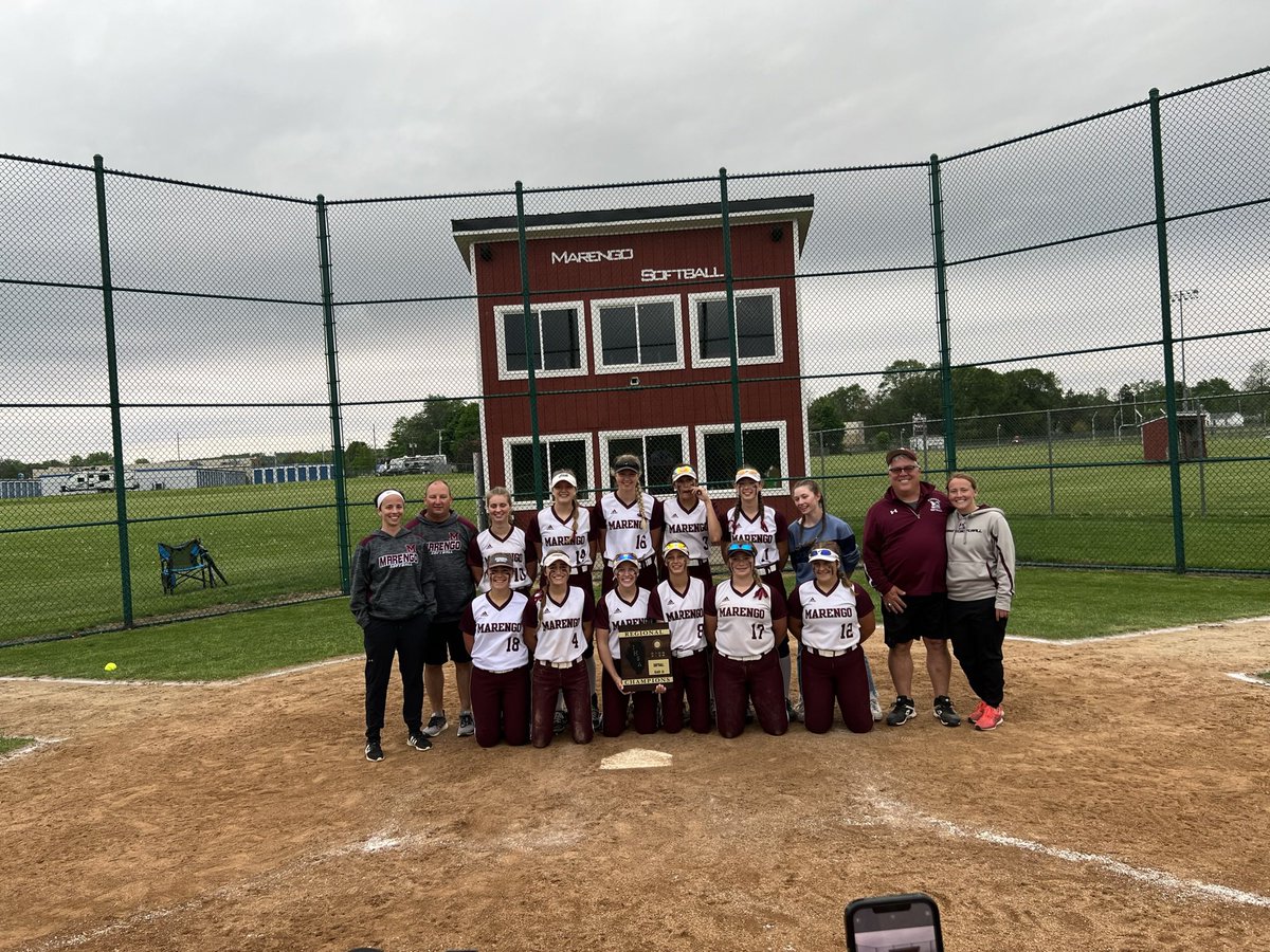 MarengoSBall's tweet photo. Regional Champs Baby 🏆🏆🤩 https://t.co/MyoVe8xjJi