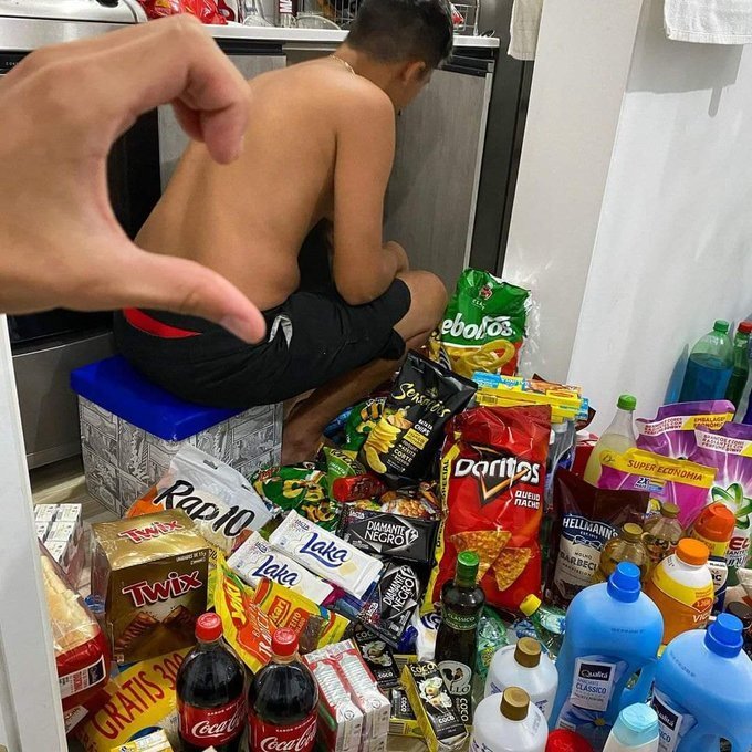 Belaafrases's tweet photo. Mulher de verdade é aquela que tá contigo na hora boa e na hora ruim... ♥ https://t.co/niGwIZaeZ3