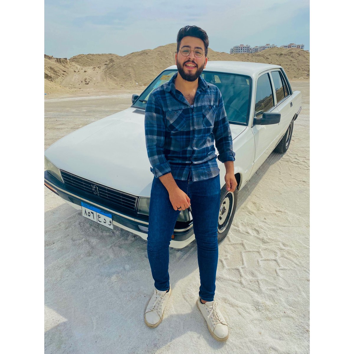 نجيب. tweet media