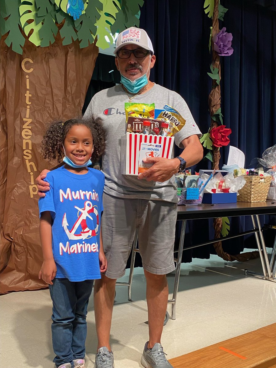 MurninPta's tweet photo. Congratulations to all of our winners and THANK YOU to everyone who participated in our silent auction this year!  Here’s some of our winners with their  baskets https://t.co/ByiDa3KSKF