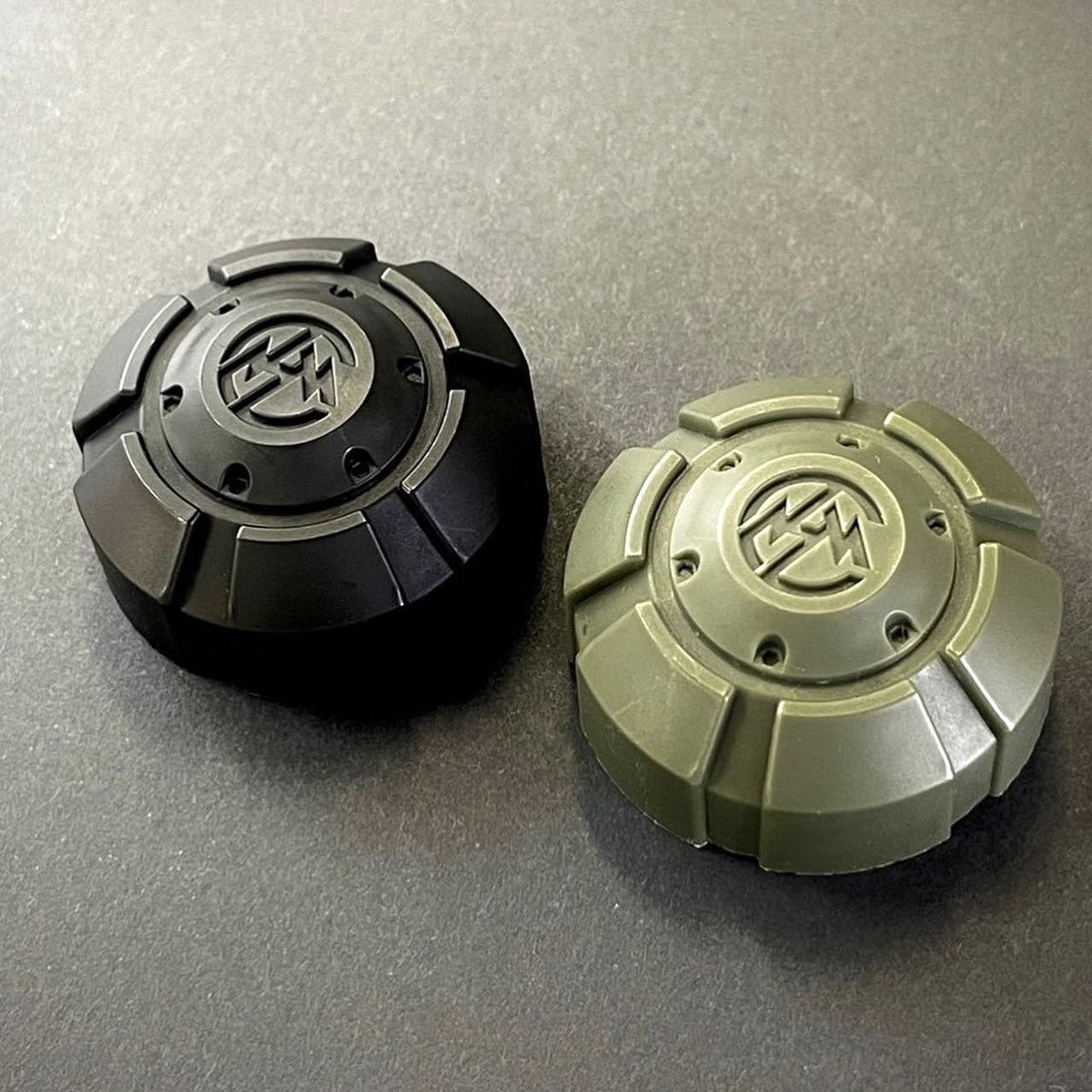 tateisukanna_'s tweet photo. アナキャンのODTOP
OD缶彩るなら
ケースと一緒に
トップもね
少量入荷
ダッシュでどーぞ
本日も11時からオープンです
#タテイスカンナ #ancam #odtop #od缶 #キャップ #od缶キャップ #キャンプ #アウトドア #埼玉県アウトドア #川島町 https://t.co/348DBpbZ8C