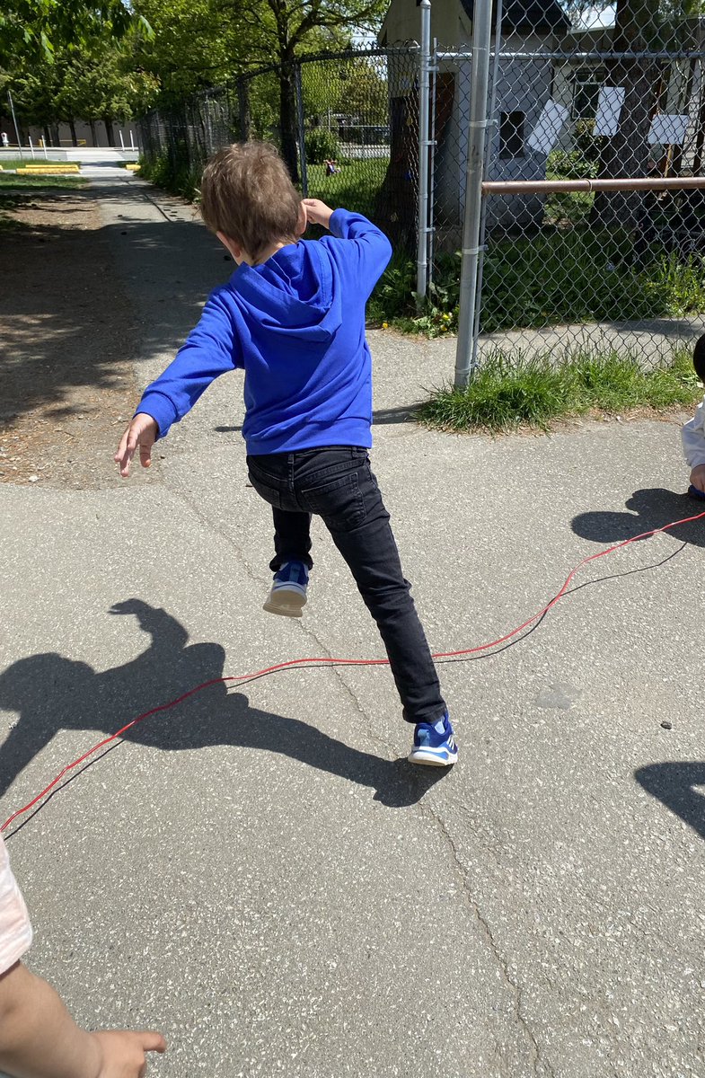 brentwoodSD41's tweet photo. Brentwood Park students raised $4790 for the Heart and Stroke Foundation and had a fun day of skipping during our Jump Rope for ❤️ event today! #sd41 https://t.co/Nu45LMYXi4