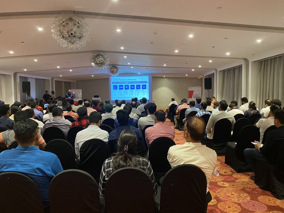 iVarunVerma's tweet photo. Wow! What a phenomenal turnout!
Thanks to all our partners & distributors who attended our Veritas #BackupExec Roadshow in New Delhi.
Looking forward to many more such collaborative events with @RedingtonValue!
#DataProtection #cybersecurity https://t.co/jcaQHaFUCa