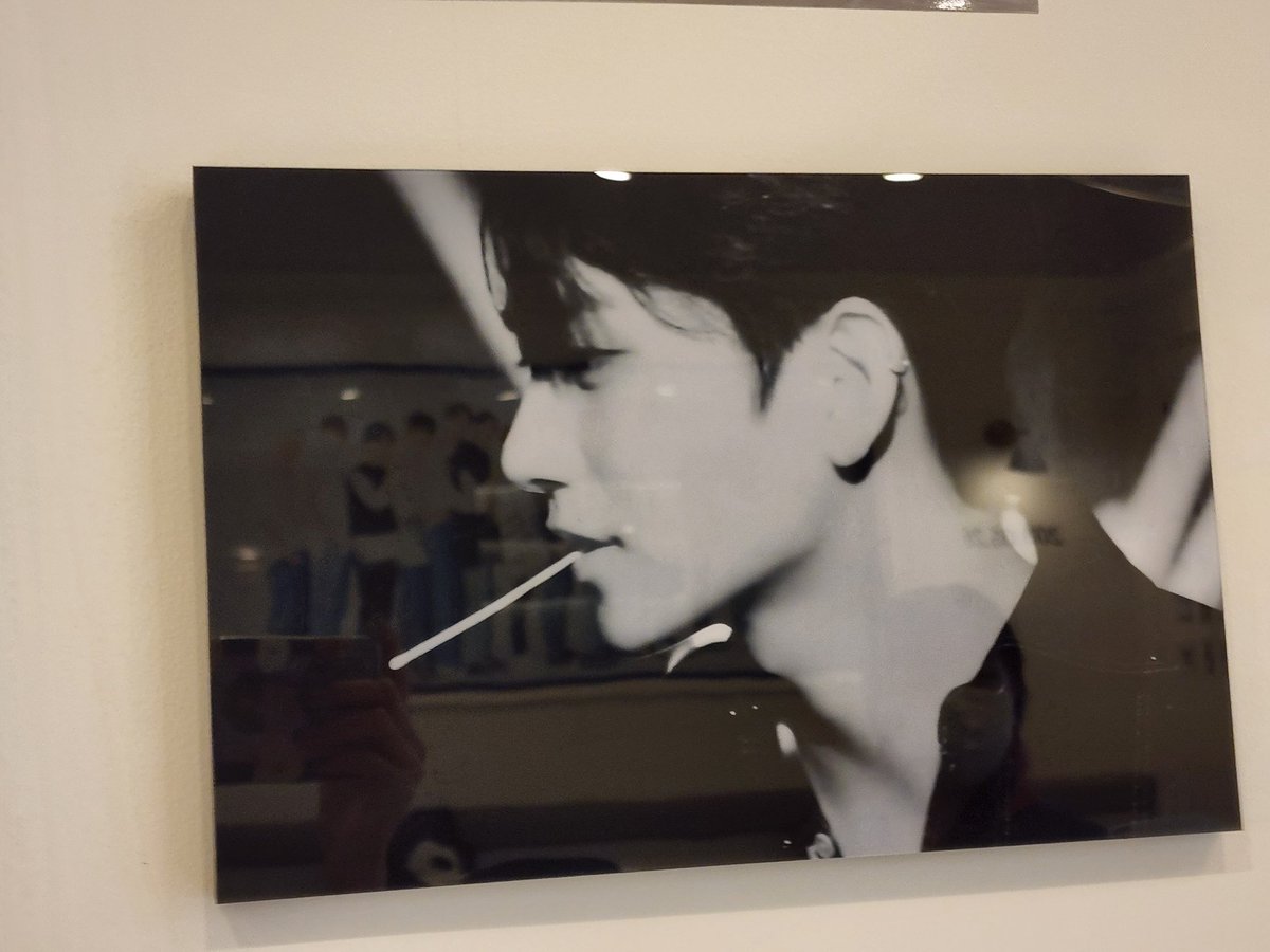 ___melting_'s tweet photo. ✦ 𝑺𝒏𝒂𝒑 𝑺𝒉𝒐𝒐𝒕 #지금_이_순간을_담아 ✦
밤비쓔와 함께 합정 카페 지오에이티 방문했어요~♡
#바이브러리 #vibrary #1st_event #SEVENTEEN  #Darling  #세븐틴_정규4집 #빛나는_7주년 https://t.co/SliQoCWsVq