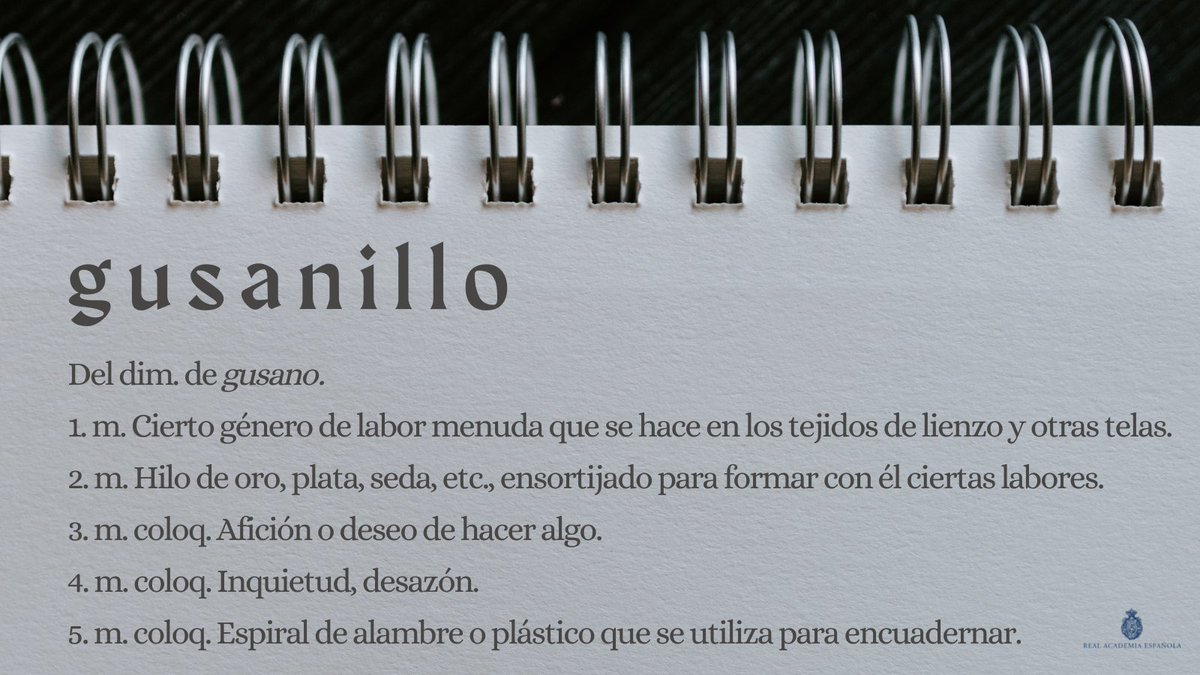 RAEinforma's tweet photo. #PalabraDelDía | gusanillo

En latín, «vermicŭlus» significaba ‘gusanillo’, ‘quermes’. De esta voz viene «bermejo» ‘rojo o rojizo’, por emplearse ese insecto para producir el color. Algo similar ocurre con «carmesí», del árabe hispánico «qarmazí» ‘del color del quermes’. https://t.co/7aq9f6V2KX