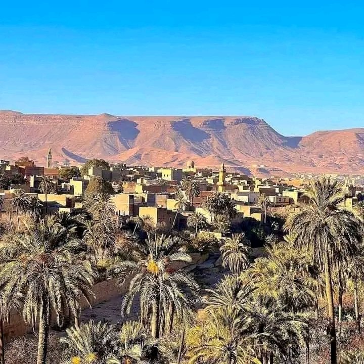 #Welcome_to_Algeria
Bou saada  is located in the south of Algeria🇩🇿🇩🇿🇩🇿