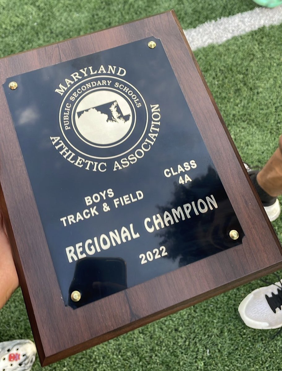MrTranDHS's tweet photo. 2022 MPSSAA 4A NORTH REGIONAL CHAMPIONS

“When someone says you can’t do it, do it twice and take pictures.” https://t.co/L1bqMQiQ85