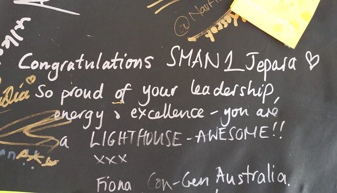 Konsul Jenderal Australia, Surabaya, Fiona Hoggart menghadiri Festival Budaya: Harmoni Bumi Kartini yang diselenggarakan oleh SMAN 1 Jepara dan Sunshine Beach State High School, Queensland, Australia, Jumat (20-5-2022). @BRIDGEschools