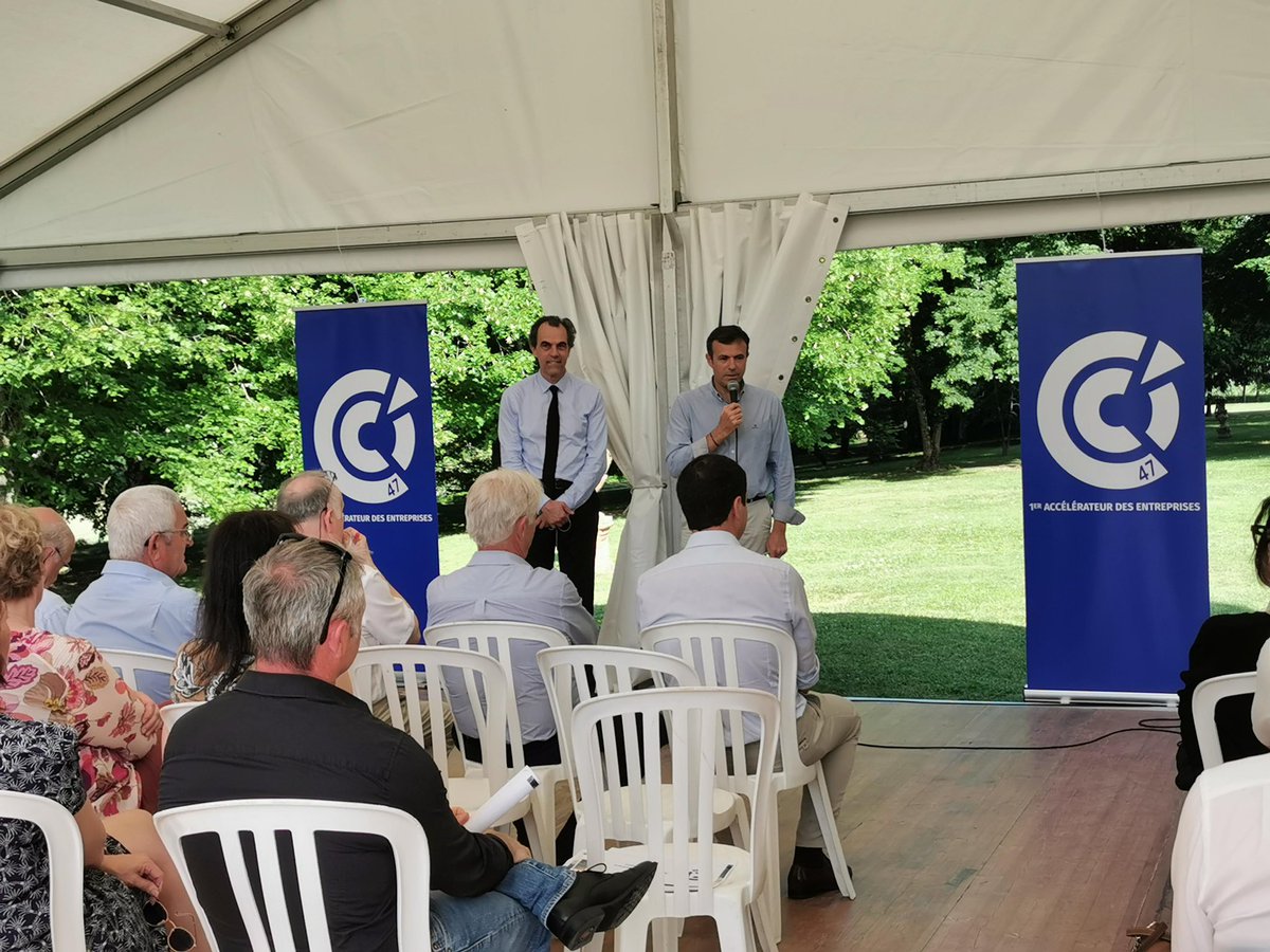 Fredpechavy's tweet photo. Un éclairage optimiste sur le monde d’après durant l’AG @CCI47 par @PhDessertine.
#LeGrandBasculement vers un #mondemeilleur est un défi scientifique mais également un défi que doivent relever les hommes et les femmes qui entreprennent. #accompagner #reseau https://t.co/gqy4uQBlDE