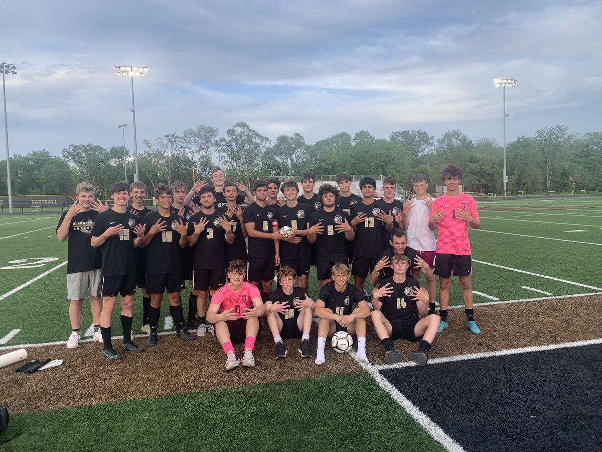 GHSmensfutbol's tweet photo. Rams,
A day late not a dollar short with this pic from last nights sub state win. Good communication, ball movement and finishing made for a fun match. Back line and GK with clean sheet #9.
MOTM ball to the team again, Captains with the honors. Good stuff.
⚽️⚽️👊🏽C https://t.co/aKht5JNmXU