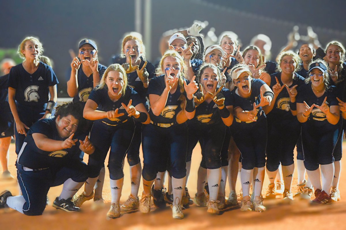 SENIORITY Photo Nashville (@seniorityphoto1) on Twitter photo YOUR SUMMIT SPARTANS ARE GOING TO STATE!!!🥎🏆
<a href="/SummitSpartans1/">Summit Athletics</a> <a href="/wcsSHSsb/">Summit Softball</a> <a href="/LilyR_RHP2022/">Lily Kate Richards</a> <a href="/AshlynEasley_/">Ashlyn Easley</a> <a href="/wcssp/">Park seongsu</a> YOUR SUMMIT SPARTANS ARE GOING TO STATE!!!🥎🏆
<a href="/SummitSpartans1/">Summit Athletics</a> <a href="/wcsSHSsb/">Summit Softball</a> <a href="/LilyR_RHP2022/">Lily Kate Richards</a> <a href="/AshlynEasley_/">Ashlyn Easley</a> <a href="/wcssp/">Park seongsu</a>