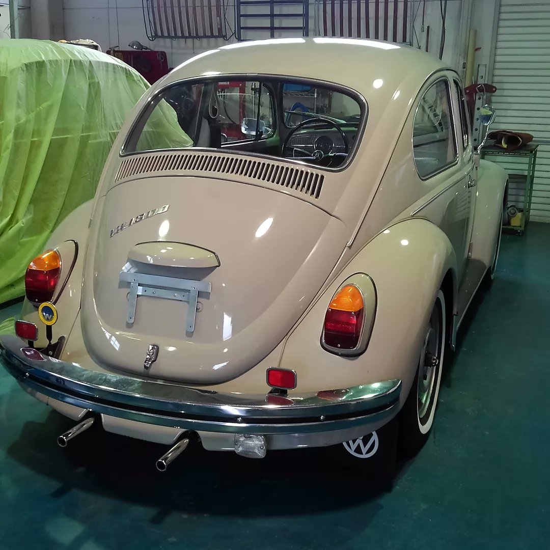 67maniax's tweet image. Facebook友達のビートル仕上がり間近かです。(^-^)
#bugworks 
#ごきげんワーゲン
#空冷ワーゲン
#クルマのある生活