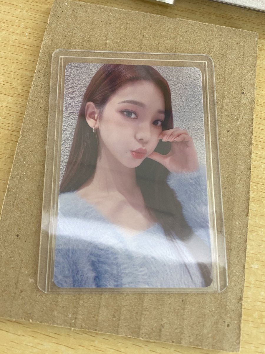 yjhsells's tweet photo. #yjh_arrivals

karina yzy r1 finally arrived today! tysm @nnystudio 💗 #nstudiothanks https://t.co/4uRPe8APLk