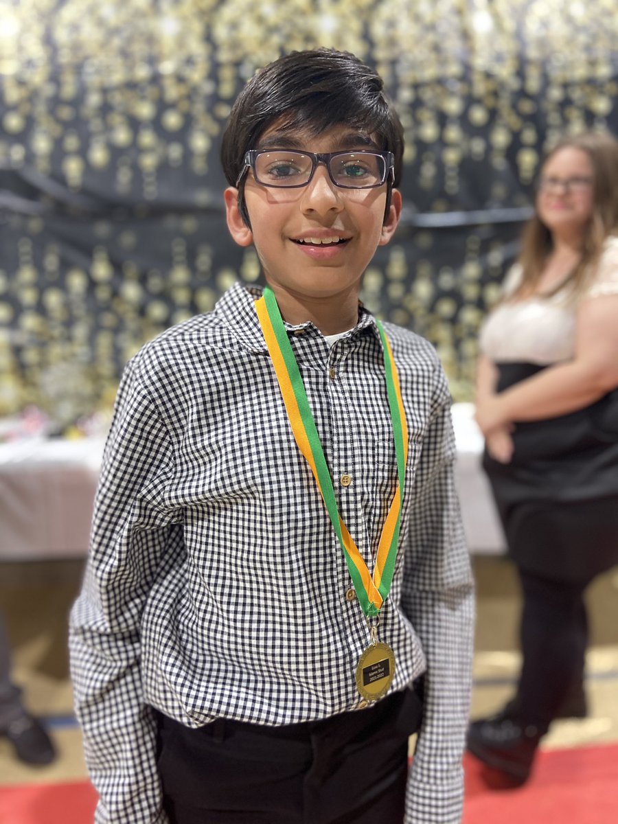 KindiAcademy's tweet photo. 4-8th Grade Awards Night #awards #awardsnight https://t.co/i8948phZo0