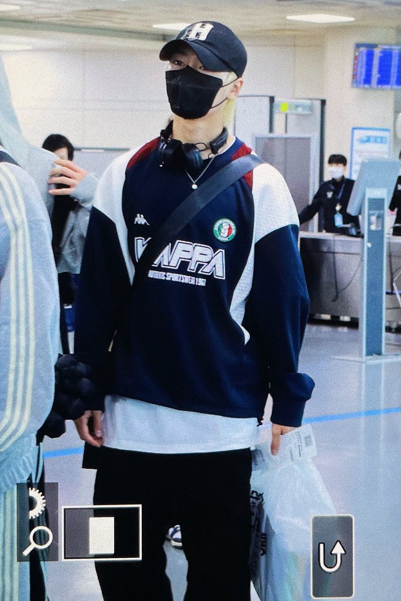 #아이엔's airport outfit ^^