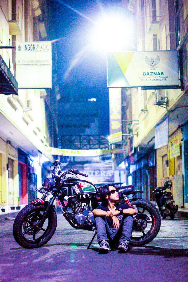azizqudsi63's tweet photo. I'm just a trash who cleans up trash
#japstyle #motorin #RideWithMe #vicenzo https://t.co/yFiy9kEYok