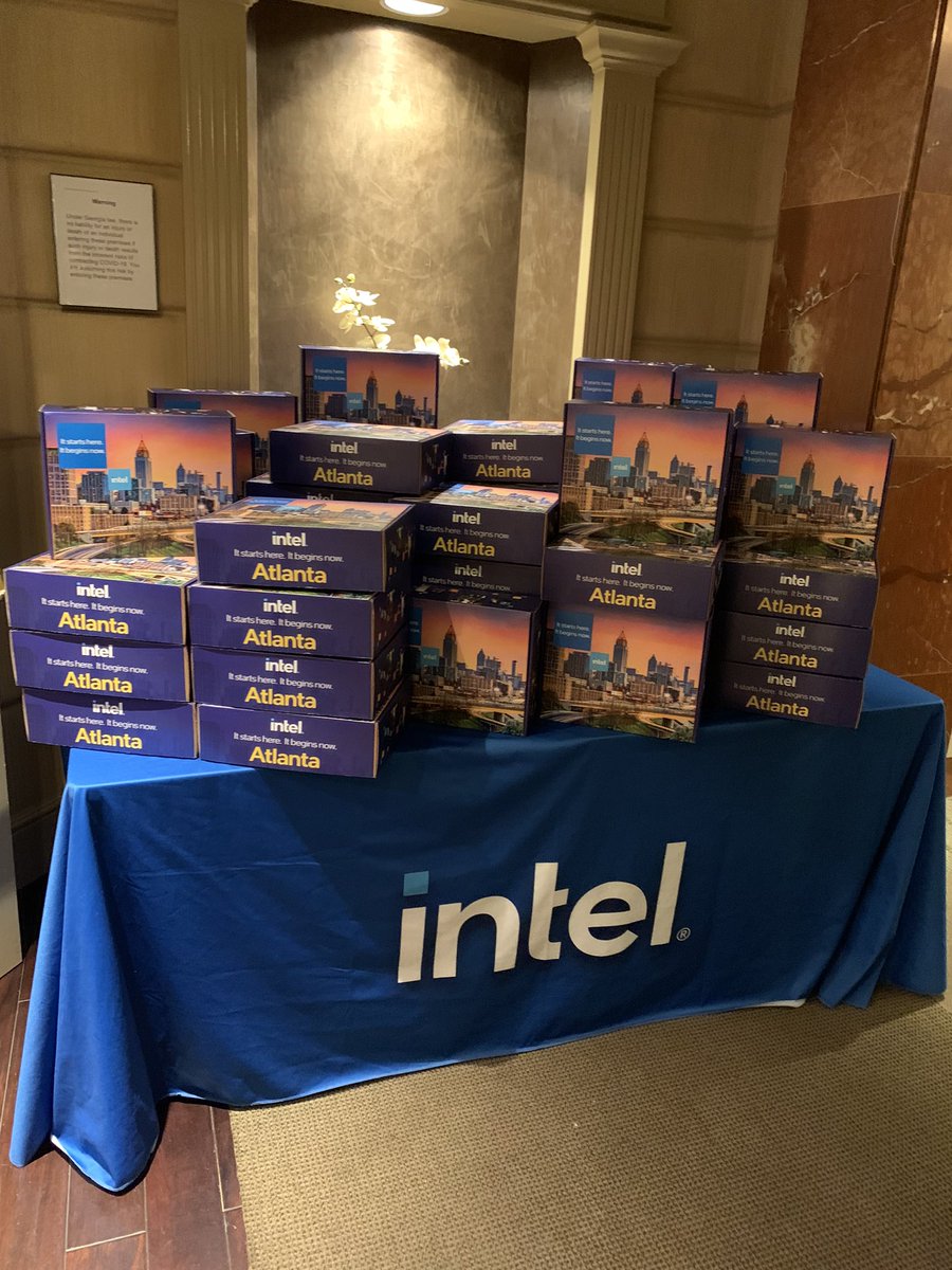 FromTheFab's tweet photo. I had great week in ATL leading a team of amazing colleagues to host our first networking and recruiting event in Atlanta! I am looking forward to the next one. It starts here. It begins now. Join us at #Intel! #IAmIntel #IntelAtl #Software #Security https://t.co/PQO250bZK5