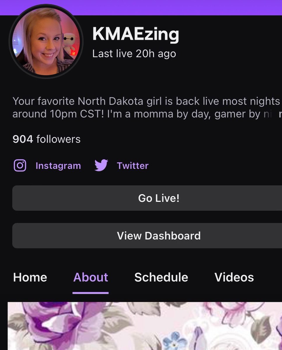 KMAEzing's tweet photo. Live soon! Huge shoutout to @iMRyambi and @ConvertzT for the raids last night!! We are now over 900 followers on Twitch! HYPEEEEEEE! Love you guys!:) #twitch #supportsmallstreamers #followerhype #girlsoftwitch https://t.co/ZwyCikThrN