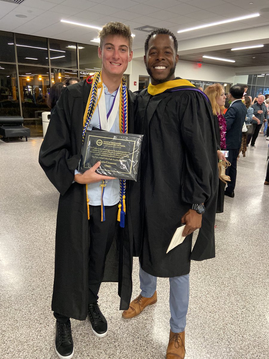 Dr. Lisa Grossman (@lisag0419) on Twitter photo Congratulations to Justin and the entire class of 2022 🎓<a href="/NBPSEagles/">North Broward Prep</a> <a href="/JustinG1225/">Justin Grossman</a> <a href="/vinnygreco_/">Vinny Greco</a> Congratulations to Justin and the entire class of 2022 🎓<a href="/NBPSEagles/">North Broward Prep</a> <a href="/JustinG1225/">Justin Grossman</a> <a href="/vinnygreco_/">Vinny Greco</a>
