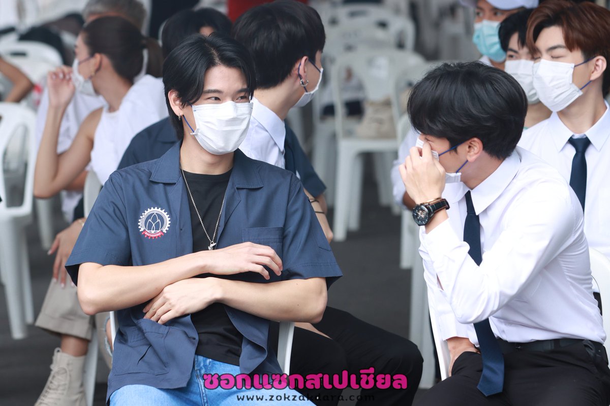 ggstay_stay's tweet photo. ไม่ว่าคนรอบข้างจะเยอะแค่ไหน ก็สร้างโลกที่มีกันแค่สองคนได้เสมอ 🤍

#yinyin_anw #warwanarat 
#บวงสรวงกลรักรุ่นพี่ https://t.co/XnBS8LTsdY