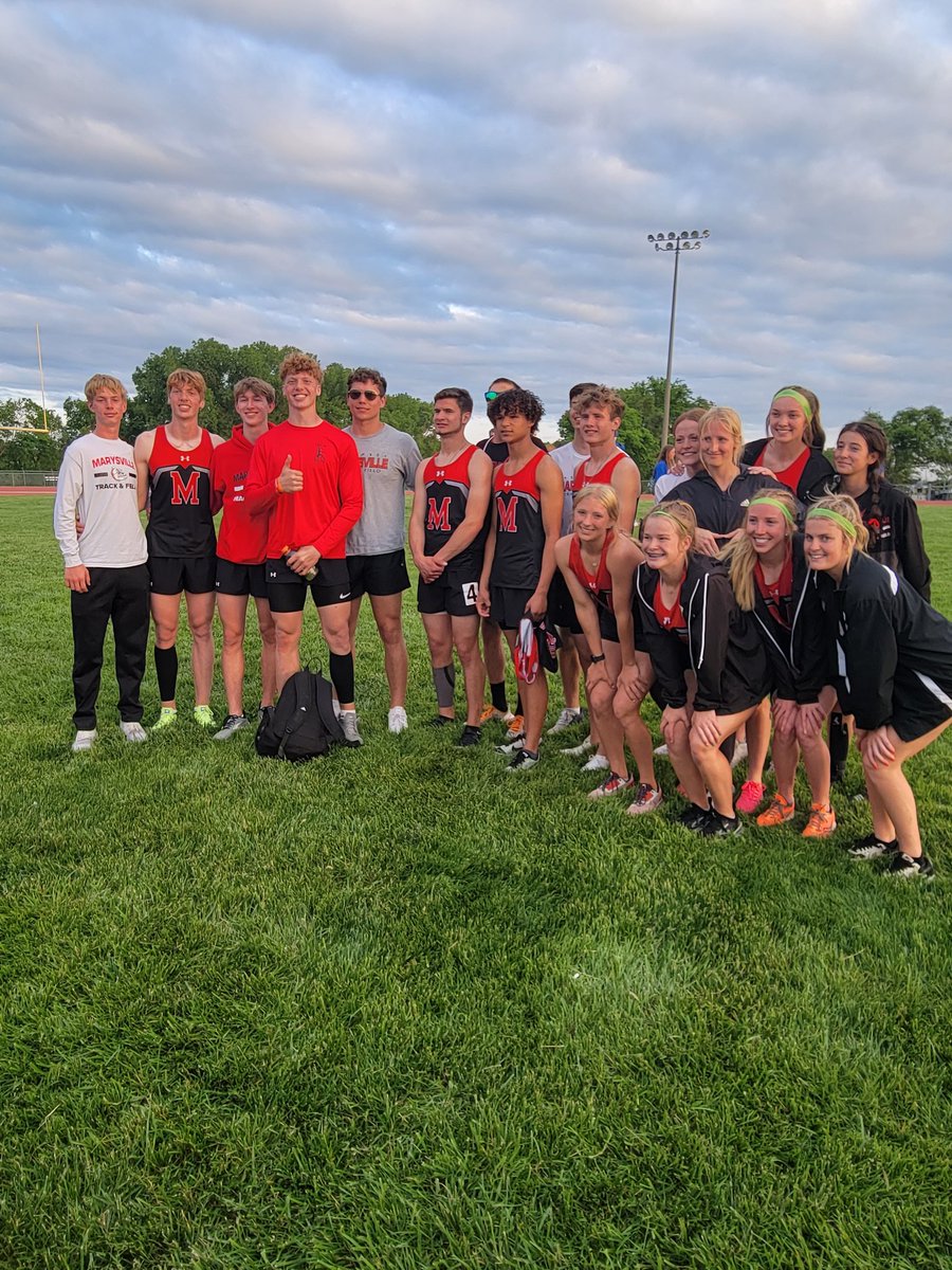 MHSBulldogTrack tweet media