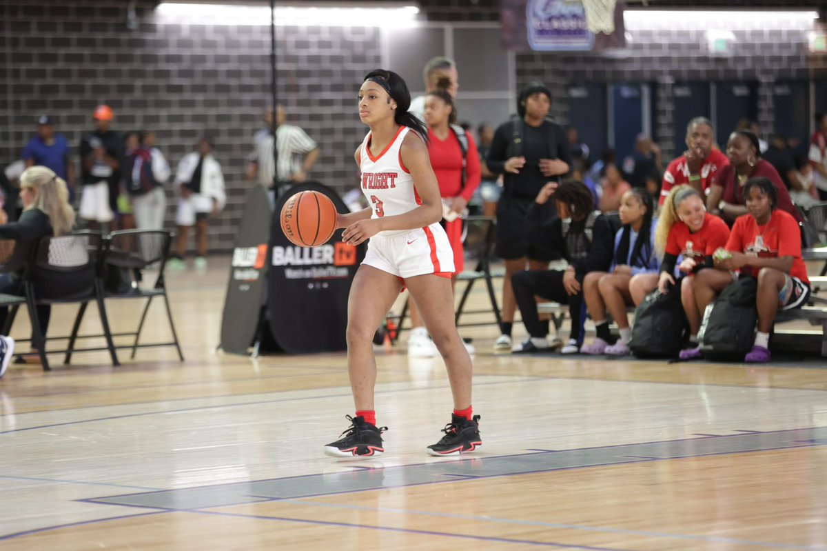 TbWbasketball1's tweet photo. TBW💯 https://t.co/w7fx0xAO6a