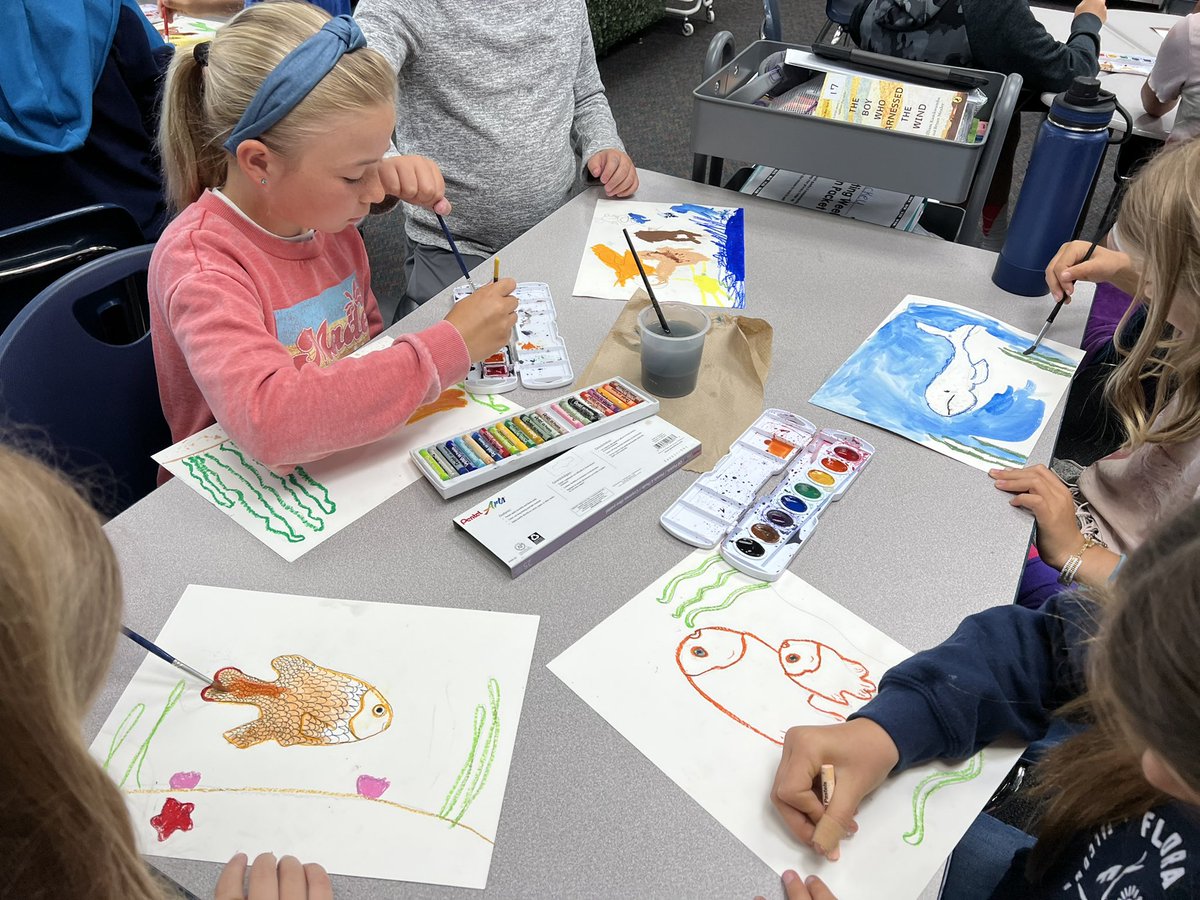 GKimLin's tweet photo. Do you recognize these animals? They’re California state symbols! These young authors wrote brilliant informational pieces based on their research, and followed up with these gorgeous watercolor-resist masterpieces! #eusdtweets https://t.co/YDo7QTdF2X