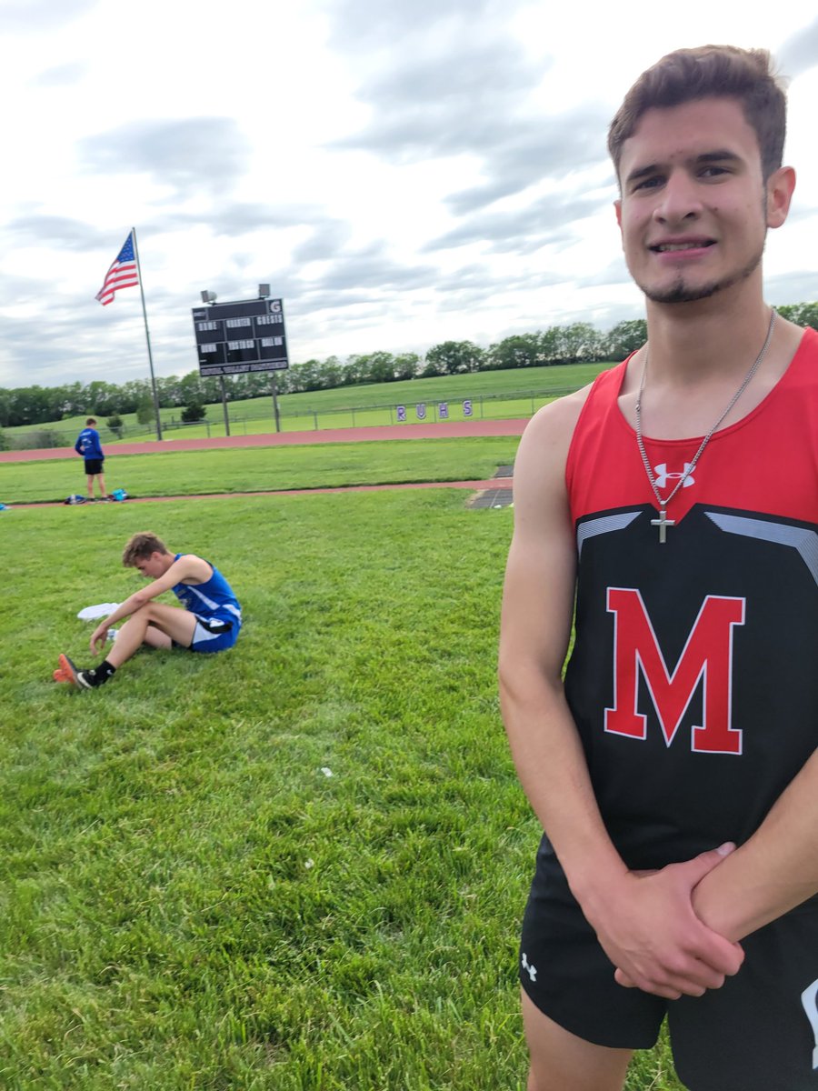 MHSBulldogTrack tweet media